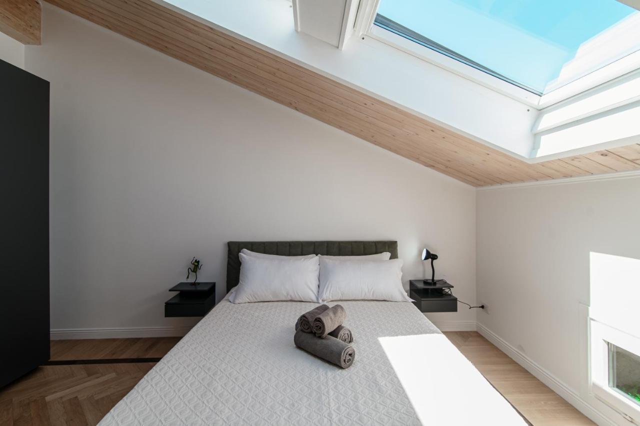 Апартаменти Attic 64 - The House Of Travelers Комо Екстер'єр фото